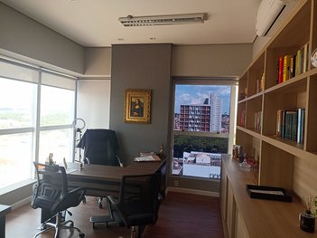 office em Rua Barão do Rio Branco, Centro - Jaboticabal - SP