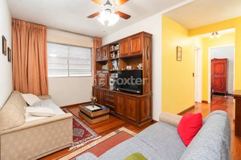 apartment em Rua Carlos Pessoa de Brum, Santo Antônio - Porto Alegre - RS