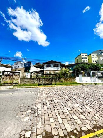 commercial_land_lot em Rua Conselheiro Dantas, Sagrada Família - Caxias do Sul - RS