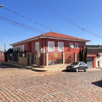house em Rua Conego Antônio Felipe, Centro - Campanha - MG