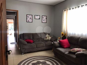 house em Avenida Prefeito Adelino Mendonça, Centro - Arealva - SP