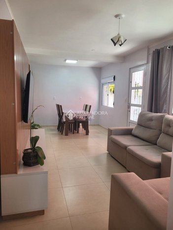 house em Rua Diretor Augusto Pestana, Fátima - Canoas - RS