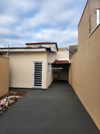 house em Rua Pompílio Marques Gouvea, Parque Laranjeiras - Araraquara - SP