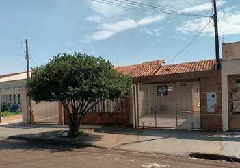 house em Rua Inocência Antunes das Neves, Pacaembu - Londrina - PR