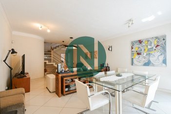 house em Rua dos Lírios, Mirandópolis - São Paulo - SP