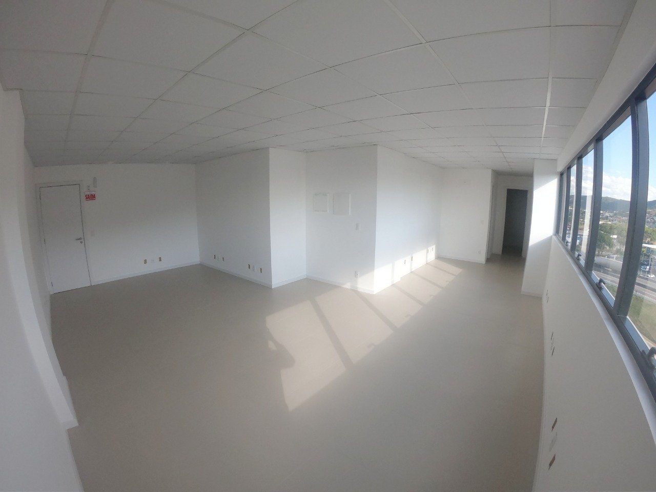 i8YNYrer9z3_23795e99b1a6b6653