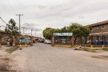 apartment em Avenida Presidente Juscelino Kubitschek de Oliveira, São Gonçalo - Pelotas - RS