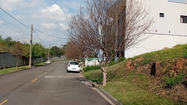 Cômodo Condomínio