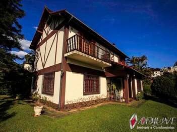house em Doutor Napoleao Laureano, Castelanea - Petrópolis - RJ