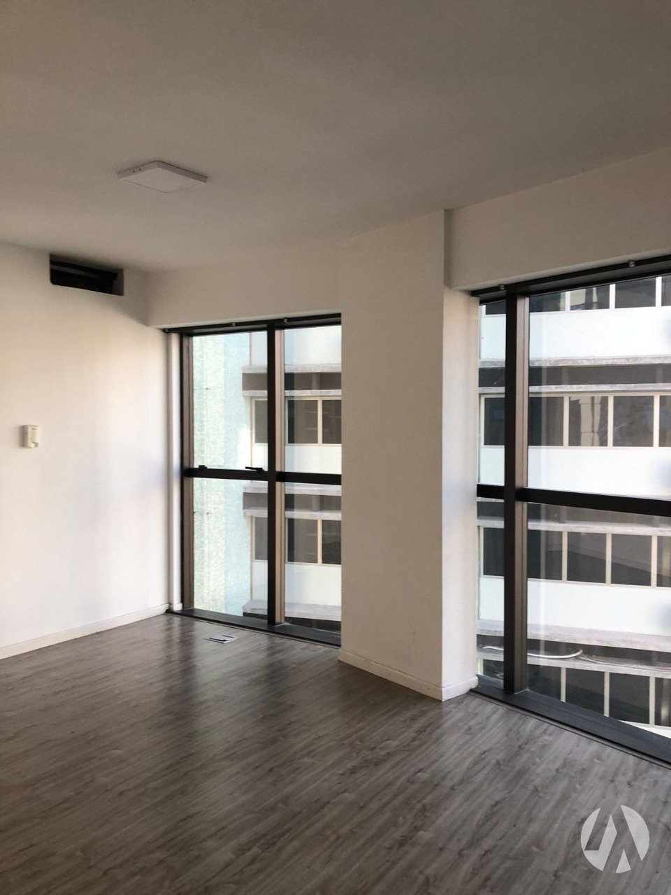 WhatsApp Image 2025-10-24 at 09.20