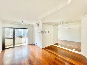 apartment em Rua Andréa Paulinetti, Jardim das Acácias - São Paulo - SP
