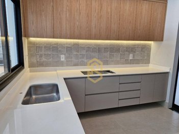 house em Rua Antonio Waldir Pecht, Jardim Piemonte - Indaiatuba - SP