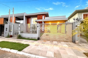 house em Rua Roberto Szupszynsk, Igara - Canoas - RS