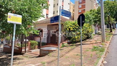 land_lot em Rua Luzitana, Higienópolis - Porto Alegre - RS