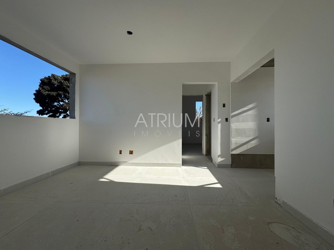 Apartamento com 3 quartos — Santa Mônica, Belo Horizonte