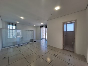 office em Rua Octaviano Gozzano, Parque Campolim - Sorocaba - SP