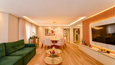 apartment em Rua General Aristides Athayde Júnior, Bigorrilho - Curitiba - PR