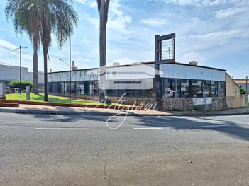 commercial_property em Rua Chico de Paula, Centro - Mogi Guaçu - SP