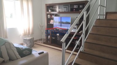 house em Avenida Getúlio Vargas, Jardim Califórnia - Jacareí - SP