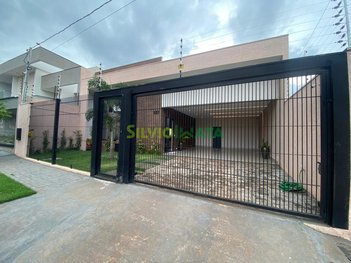 house em Rua Lázaro Benedito Carnielli, Jardim Canadá - Maringá - PR