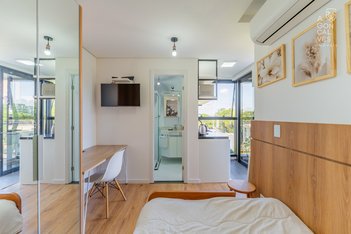 apartment em Rua Castro, Água Verde - Curitiba - PR