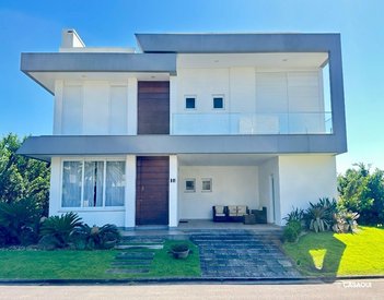 house em Avenida Paraguassu, Centro - Xangri-Lá - RS