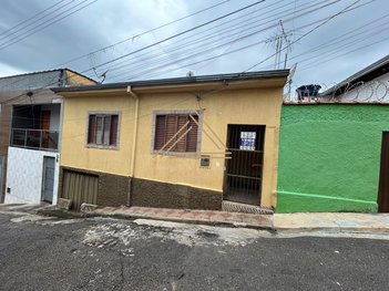 house em Rua Clotilde de Morais, Centro - Varginha - MG