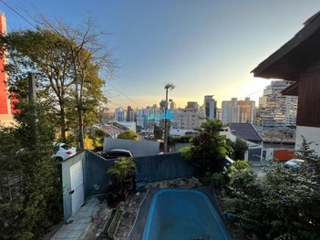 house em Rua Ângelo La Porta, Centro - Florianópolis - SC