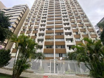 apartment em Avenida Sete de Setembro, Batel - Curitiba - PR