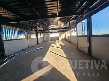 office em Rua Marlene Colesanti, Gávea - Uberlândia - MG