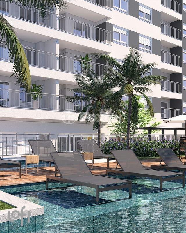 piscina-com-borda-infinita-e-espreguicadeiras