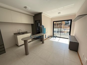 apartment em R. Pascoal Simone, Coqueiros - Florianópolis - SC