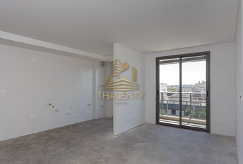 apartment em Rua Ubaldino do Amaral, Centro - Curitiba - PR