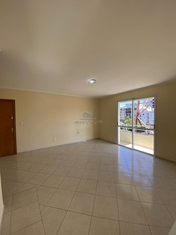 apartment em Rua Treze de Maio, Centro - Farroupilha - RS