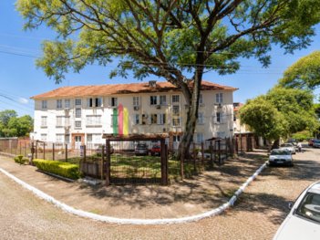 apartment em Rua Itacolomi, Passo da Areia - Porto Alegre - RS