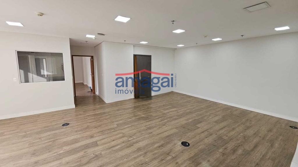 whatsapp-image-2024-12-13-at-17-58-35-Photoroom