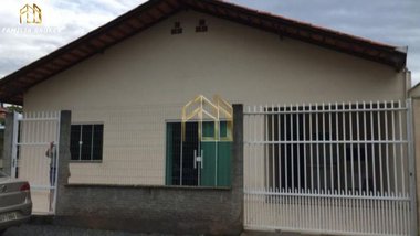 house em Rua Rio Grande do Sul, Itacolomi - Balneário Piçarras - SC
