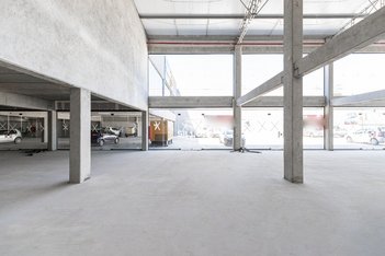 business em Avenida Rui Barbosa, Iná - São José dos Pinhais - PR