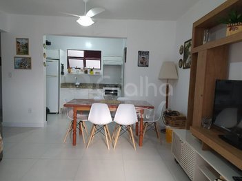 apartment em Rua Manoel Mancellos Moura, Canasvieiras - Florianópolis - SC