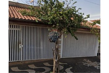 house em Rua Antônio Casella, Jardim Copacabana - Araras - SP