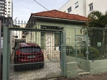 house em Roque Gonzales, Jardim Botânico - Porto Alegre - RS