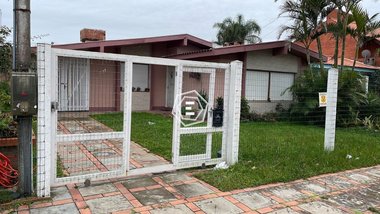 house em Rua da Várzea, Centro - Xangri-Lá - RS