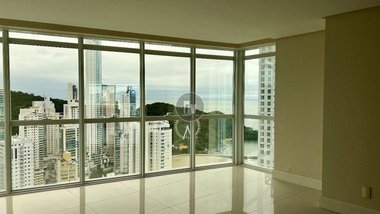 apartment em Avenida Brasil, Centro - Balneário Camboriú - SC