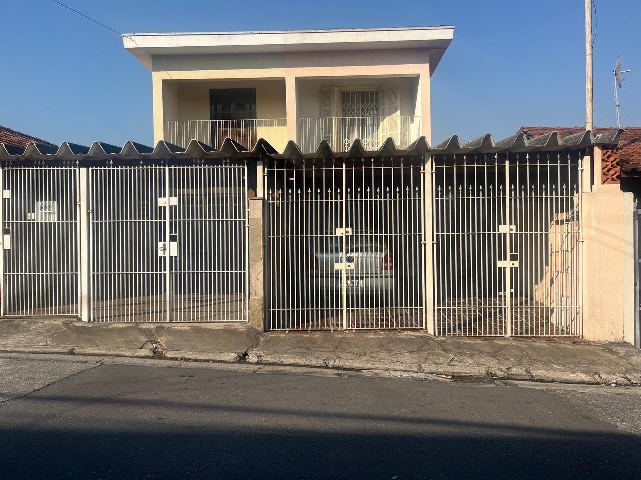 img0