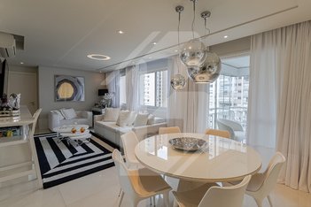 apartment em Rua Carlos Contursi, Jardim Europa - Porto Alegre - RS