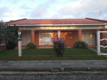 house em Rua Rio Forqueta, Centro - Xangri-Lá - RS