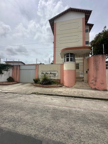 apartment em Rua Miguel Gonçalves, Montese - Fortaleza - CE