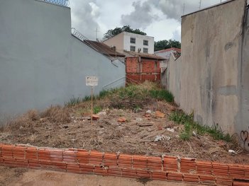 commercial_property em Rua Geraldo Pires de Campos, Jardim Sempre Verde - Jaú - SP