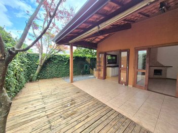 house em Rua Américo Floriano de Toledo, Jardim Caiapiá - Cotia - SP