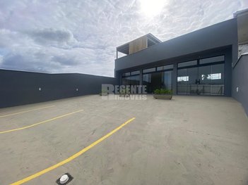 business em Rodovia Francisco Magno Vieira, Campeche - Florianópolis - SC